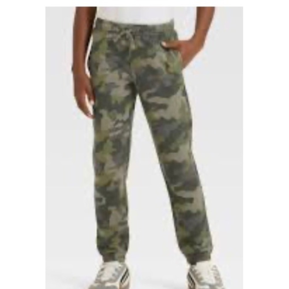 Cat & Jack NWT Boys Camo Jogger Pants Green Camouflage Reinforced Knee XS 4-5